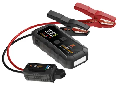 Zdjęcie produktu dla Urządzenie do rozruchu silnika Xtorm z latarką – 2000 A – 12 000 mAh – 15 W – w zestawie torba do przechowywania – czarny