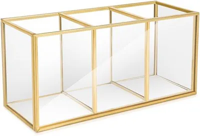 Immagine prodotto di Portagioie retrò in metallo con 3 scomparti e vetro color oro