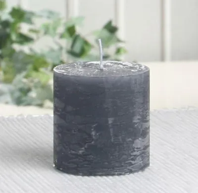 Produktbild von Rustik-Stumpenkerze in Anthrazit-Schwarz, 5 cm hoch, Ø 5 cm
