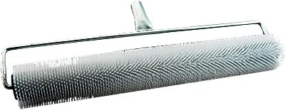Obrázek produktu pro Váleček nivelační, jemné provzdušnění, 230x110 mm