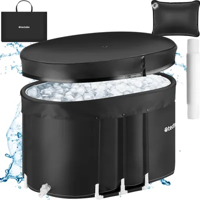 A black inflatable ice bath tub filled with ice cubes, with its lid partially open. Accessories like a carrying bag, a pillow, and a pump are displayed around it. Water splashes are visible on the left side.