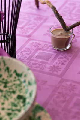 Immagine prodotto di Tovaglia jacquard in cotone 100%, dimensioni 210x160 cm