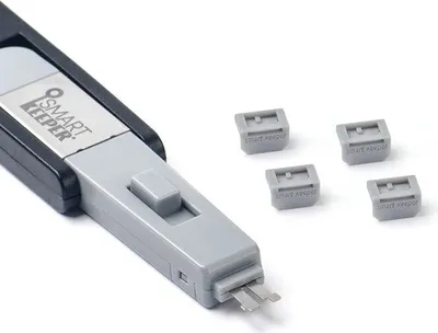 Produktbild von ESSENTIAL Mini DisplayPort Lock (MD04) + Lock Key Mini (U04) (Farbcode Grau, 4 Stück + 1 Schlüssel)