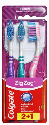 Zdjęcie produktu dla Colgate Szczoteczka Zig Zag Medium 3-Pack