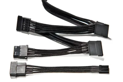 Produktbild von be quiet! CM-30750, 0,7 m, SATA 15-Pin, Molex (4-pin), Schwarz, Dark Power Pro 8- , Straight Power E9- , Pure Power L8- / Power Zone, RoHS