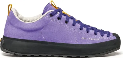 Lila Lifestyle-Schuhe "Mojito Wrap" von Scarpa mit Schnürung und schwarzer Sohle.