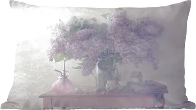 Produktbild von MuchoWow® Zierkissen Sofakissen Wohnzimmer Dekokissen 50x30 cm Blumen - Tisch - Stilleben - Wohnzimmerdekoration - Polster mit Photo