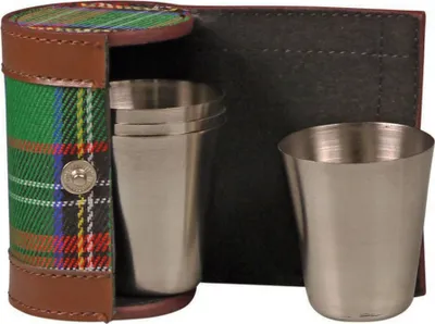 Produktbild von Hauser Trinkbecherset aus Edelstahl, Etui im Schottenkaro Muster, 4 Becher