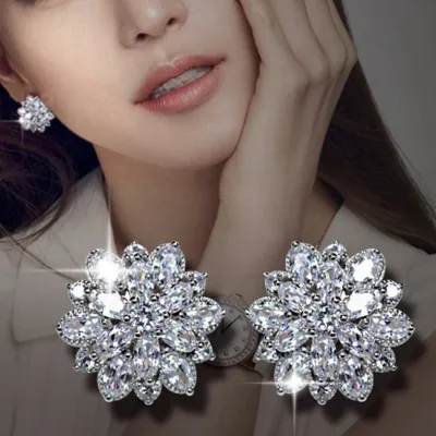 Produktbild von 1 Paar Damen-Ohrstecker, modisch, mit Blumen-Strass-Intarsien, Zirkonia, für Hochzeit, Party