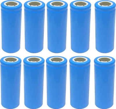 Produktbild von 10x Trade-Shop 26650 Akku Zelle 3000mAh 3,2V Hochstromfest Schnelladefähig Rohzelle zum Selbsteinbau Austausch ohne Lötfahnen Flattop im Schrumpfschlauch Ersatzakku Austauschakku Industriezelle