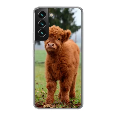 Produktbild von MuchoWow® Handyhülle Schutzhülle Hülle für Samsung Galaxy S22 Scottish Highlander - Kalb - Gras Silikon Softcase Handy Hülle - Mobiltelefonhülle