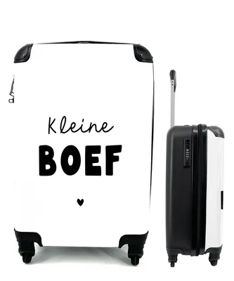 Produktbild von MuchoWow® Koffer Handgepäck Trolley Rollkoffer Kleine Reisekoffer mit 4 Rollen - Kinder - Zitate - Kleiner Schlingel - Sprichwörter - Cabin Size < 55x40x23 cm & 55x40x20 cm - Kinderkoffer - Kabinenkoffer - Boardgepäck - Reise-Box - Reisekoffer - Reisegepäck - Koffer mit Bild - Trolley für Kinder