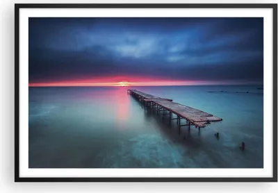 Produktbild von Gerahmtes Poster - Schwarzer Rahmen - Brücke Meer Landschaft - 91,5x61 cm - Wand Bild - Wanddeko - Wandbilder - Kunstposter - Wandposter - Bilderrahmen - Bilder - Kunstdruck - P2BAA91x61-4955