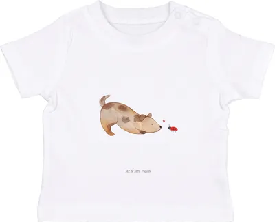 Produktbild von Mr. & Mrs. Panda  T-Shirt Hund Marienkäfer 0. - 6. Monat - Weiß - Geschenk, Sprüche, Hunde, Neugierig, Babyshirt, Kinder Oberteil, Baby, Shirt, Baumwollshirt