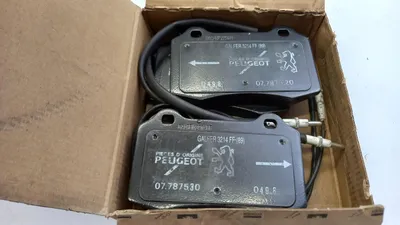 Produktbild von Original PEUGEOT 406 Bremsbeläge Bremsklötze vorne 425251