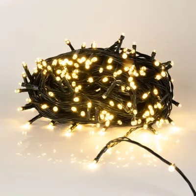 Image de guirlande lumineuse à 400 LED blanc chaud - Couleur du câble : vert
