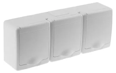 Produktbild von BETA Dreifach hermetische Steckdose, weiß, weiße Klappe, IP44 /D.3114BGGG/1/