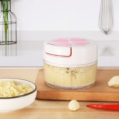 Produktbild von Młynek ręczny, młynek do żywności, młynek do czosnku, maszynka do mielenia czosnku, nóż do czosnku, narzędzie kuchenne