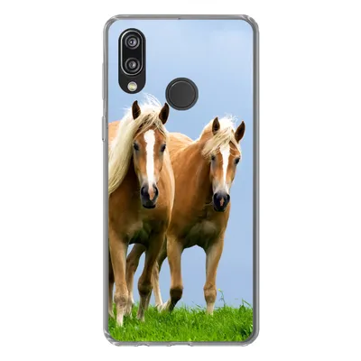 Produktbild von MuchoWow® Handyhülle Schutzhülle Hülle für Huawei P20 Lite (2020) Pferde - Gras - Luft Silikon Softcase Handy Hülle - Kartenhalter