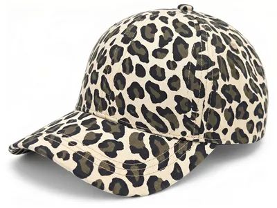 Produktbild von styleBREAKER Damen Baseball Cap mit Leoparden Muster verstellbar | 6-Panel Basecap aus Baumwolle mit gebogenem Schirm | atmungsaktive Animal Print Kappe für Freizeit Sport Sommer