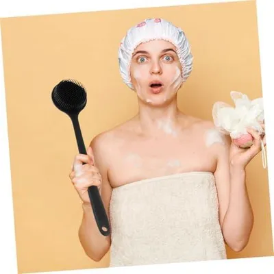 Produktbild von Schwarze Silikonbürste mit langem Griff zur Hautreinigung, Zellulitemassage und Entfernung abgestorbener Haut für Dusche und Freiluftsport