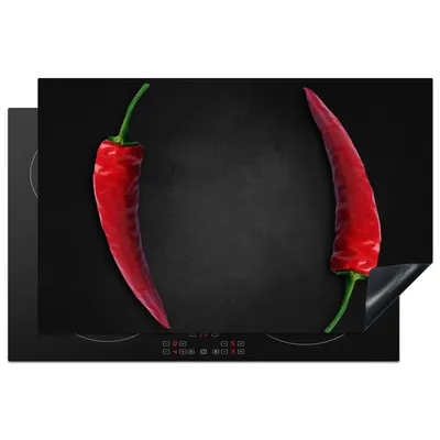Produktbild von KitchenYeah© Herdabdeckplatte Roter Pfeffer - Gewürz - Chili - Schwarz , 80x52cm, Küche Deko, Glaskeramikkochfeld Herdabdeckung, Abdeckplatte fùr Kochfeld