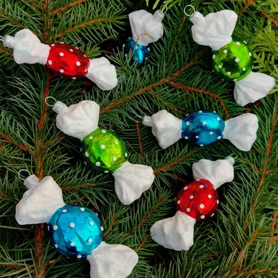 Obrázek produktu pro Skleněné vánoční ozdoby Ponožky 3 kusy 6 cm