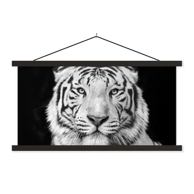 Produktbild von MuchoWow® Textilposter Tiger - Schwarz - Weiß - Porträt - Tiere 120x60 cm mit schwarzem Rahmen - Dekoration Schlafzimmer