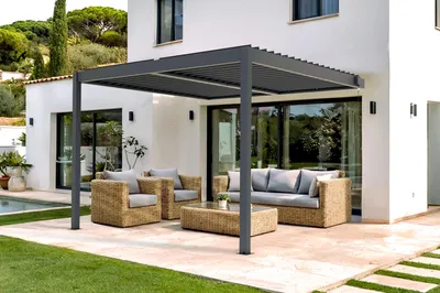 Produktbild von PIANA 3x3m graue bioklimatische Anlehnpergola aus Aluminium – verstellbare Lamellen
