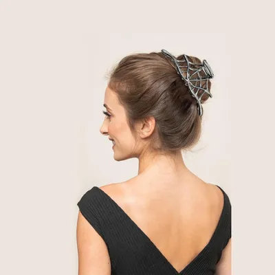 Produktbild von Haarclips für Damen - Silberne Haarspangen mit gotischem Design und Spinnen - Dunkle Mode - Set von 3