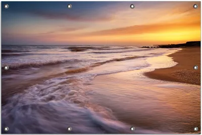 Produktbild von Wallario Outdoor-Poster für Garten oder Balkon, Motiv Sonnenuntergang am Strand - Abendspaziergang, in ca. 80 x 120 cm