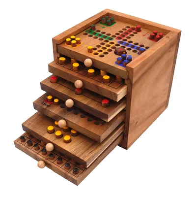 Produktbild von Tolle Spielesammlung, 6 verschiedene Spiele aus Holz in einer Holzbox
