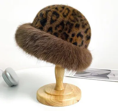 Produktbild von Warme Mongoolse Wintermuts mit Luipaardprint, Fleece, Damen, 2026