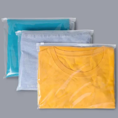 Produktbild von Transparente Reißverschlusstaschen - Wasserdicht - 50 Stück - 30,5x25,5 cm