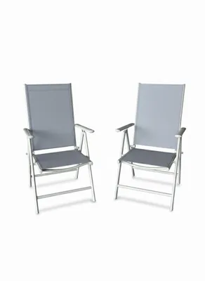 Two identical folding garden chairs shown from the front-diagonal.