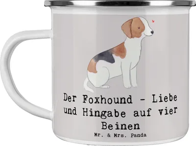 Produktbild von Mr. & Mrs. Panda Teetasse Liebevoller Foxhound - Grau Pastell - Geschenk, Hunderassen, Hunderasse, Pflege, Familienhund, Freundschaft, Pott, Tasse Emaille, becher