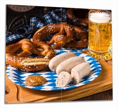 Produktbild von Wallario Herdabdeckplatte aus Glas, Größe 60 x 52 cm 2-teilig, Motiv Bayerische Brotzeit mit Weißwurst, Brezel und Bier