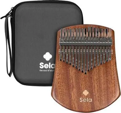 Produktbild von Sela Kalimba 17 Maple, 17 Tasten, Ahorn, Solid Bauweise, inkl. Koffer, Mikrofasertuch und Stimmhammer