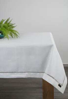 Obrázok produktu pre Slávnostný obrus stolová dekorácia EMILY biely 145x280