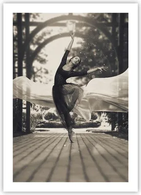 Produktbild von Poster - Poster ohne Rahmen - Ballerina Tanz Luft - 50x70 cm - Wand Bild - Wanddeko - Wandbilder - Kunstposter - Wandposter - Bilder - Kunstdruck - Wanddekoration - Wandbild - P2XPA50x70-4945