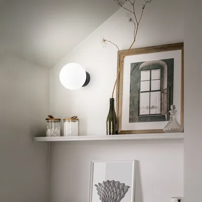 Zdjęcie produktu dla Współczesna metalowa lampa ścienna Maga Black 1 Light E14