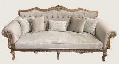 Produktbild von Casa Padrino Luxus Barock Samt Sofa Grau / Naturfarben - Prunkvolles Wohnzimmer Sofa - Barockstil Wohnzimmer Möbel - Luxus Möbel im Barockstil - Barock Einrichtung - Edel & Prunkvoll