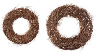 Produktbild von Kobolo Dekoringe Dekokränze Kranzsset WoodLoop 2er Set handgefertigte Türkränze Home Deko Kranz Wandkranz Wabdschmuck Bastelkranz rustikal Tischkranz