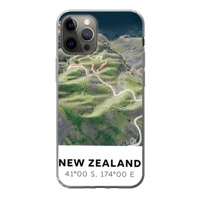 Produktbild von MuchoWow® Handyhülle Schutzhülle Hülle für iPhone 12 Pro Neuseeland - Wasser - Grün - Strand Silikon Softcase Handy Hülle - Abdeckung