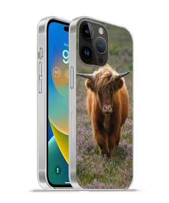 Produktbild von MuchoWow® Handyhülle Schutzhülle Hülle für Apple iPhone 14 Pro Max Schottische Hochlandbewohner - Heidelandschaft - Tiere Silikon Softcase Handy Hülle - Hardcover