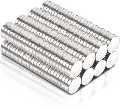 Produktbild von 200 Stück Neodym-Magnete, extra stark, kleine Magnete, stark, 5 x 1 mm, Mini-Magnete, starke Magnete, kleine runde Magnete, Magnete für Magnettafeln, Magnete für Pinnwände, Kühlschränke, Bastel-Whiteboards, Magnettafeln