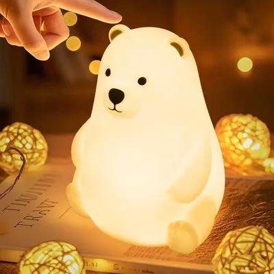 Obrázek produktu pro LED noční lampička s dotykovým ovládáním, 3stupňově nastavitelný jas, vhodná do dětských i dospělých pokojů.