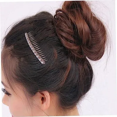 Produktbild von 1 Stück Braut Haarkamm mit Perlen und Strass Eleganter Haarschmuck für Hochzeiten Festliche Anlässe Hochzeits Accessoire für Bräute und Brautjungfern