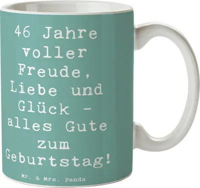Produktbild von Mr. & Mrs. Panda Kaffeebecher Spruch 46. Geburtstag - Meeresbrise - Geschenk, Happy Birthday, Geburtstagsdekoration, schöne tasse, Becher, Trinkbecher, Kaffeetasse, Alter