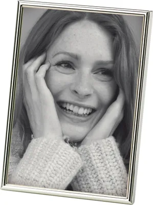 Produktbild von Walther Chloe 3 Portraitr 13x18 silber WD318S